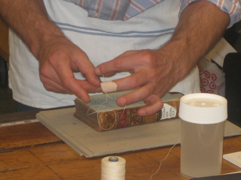File:Tacketing ZSmithReynoldsLibrary.jpg