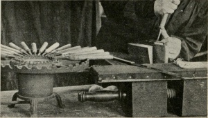 <a class="mw-selflink selflink">Tooling stove</a>